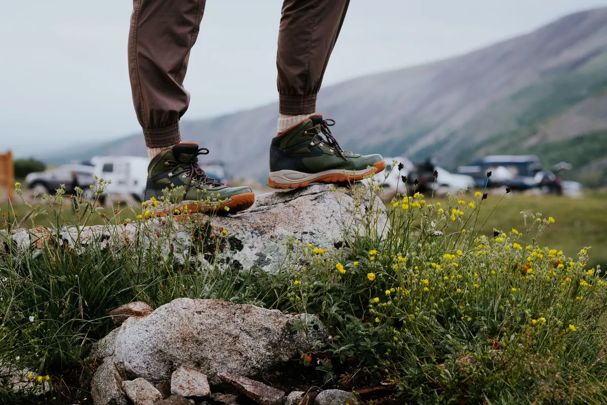 How to Break In New Hiking Boots Without Getting Blisters: A 3-Week Plan